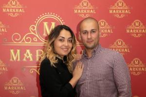 Руководитель отдела продаж компании Водамир Руслан Алиев с супругой